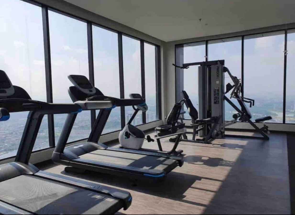 שאה אלאם Sky Pool 4 Star Hotel Grade Stay In I-City מראה חיצוני תמונה