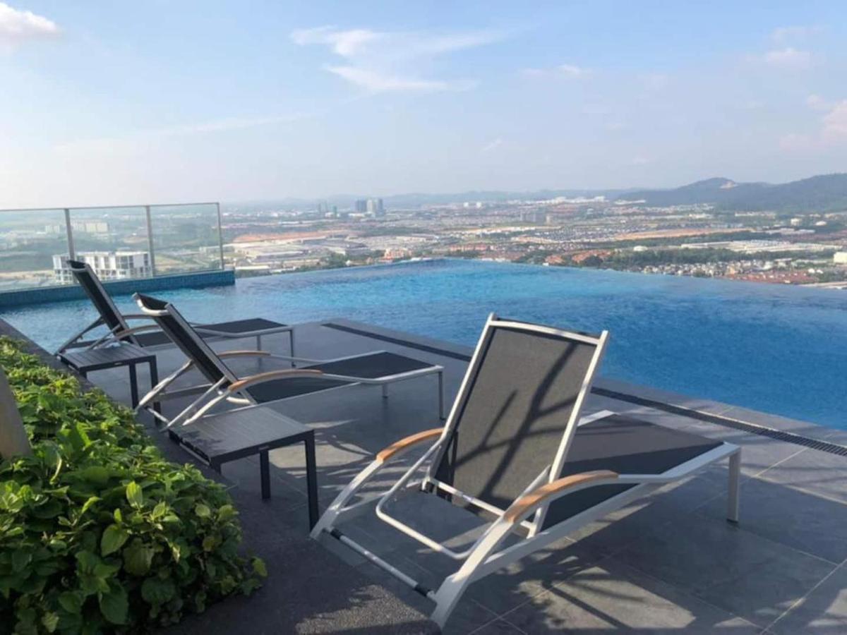 שאה אלאם Sky Pool 4 Star Hotel Grade Stay In I-City מראה חיצוני תמונה